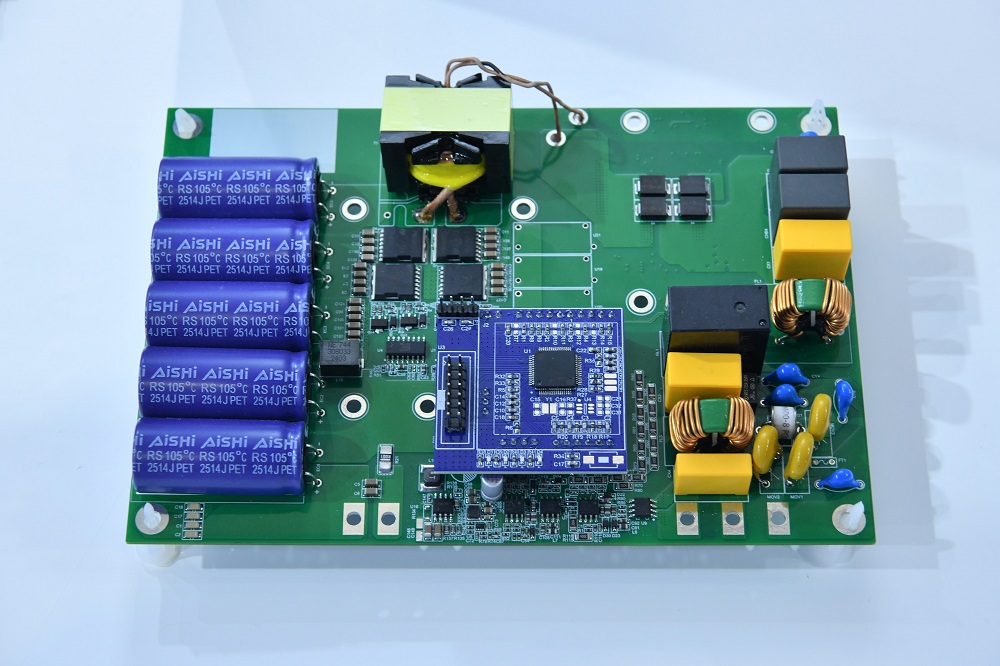 500w-single-stage-photovoltaic-microinverter-solution.jpg